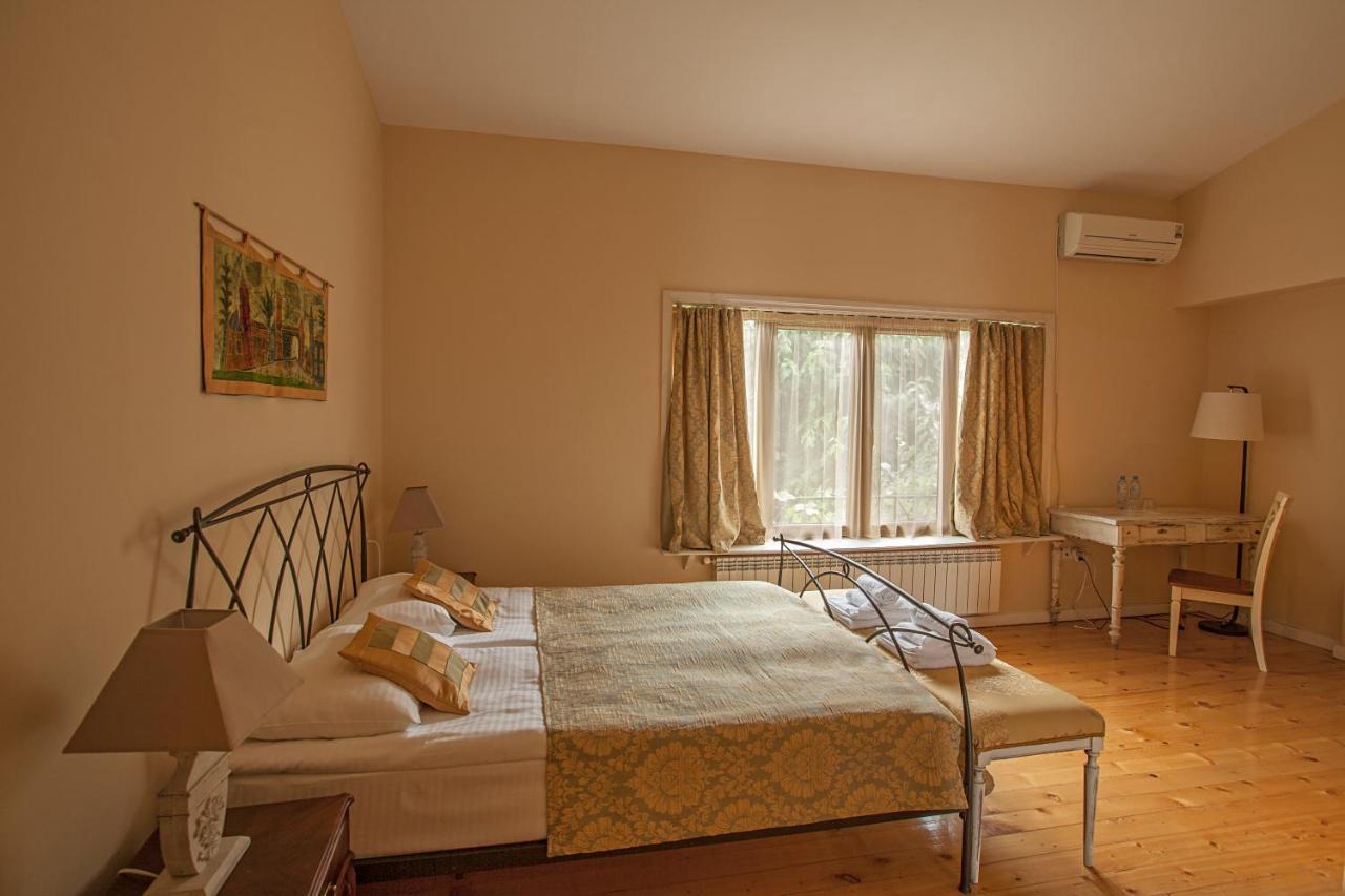 Caravan Villa Tbilissi Extérieur photo