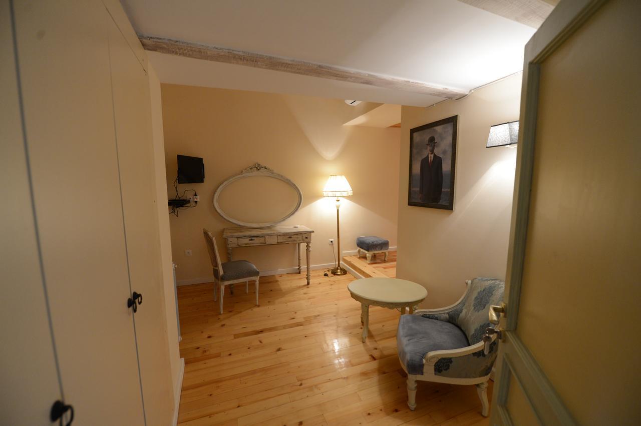 Caravan Villa Tbilissi Extérieur photo