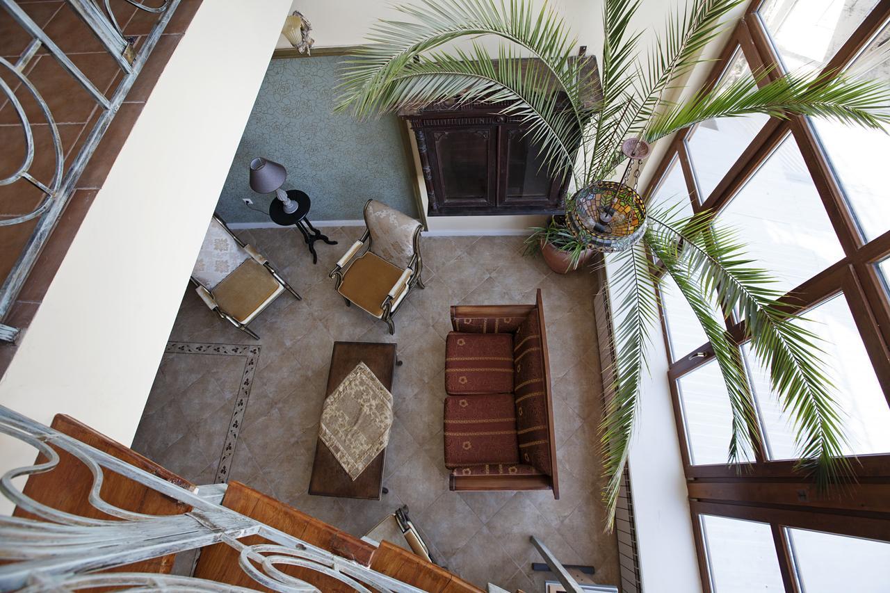 Caravan Villa Tbilissi Extérieur photo