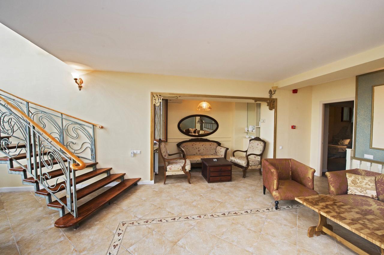 Caravan Villa Tbilissi Extérieur photo