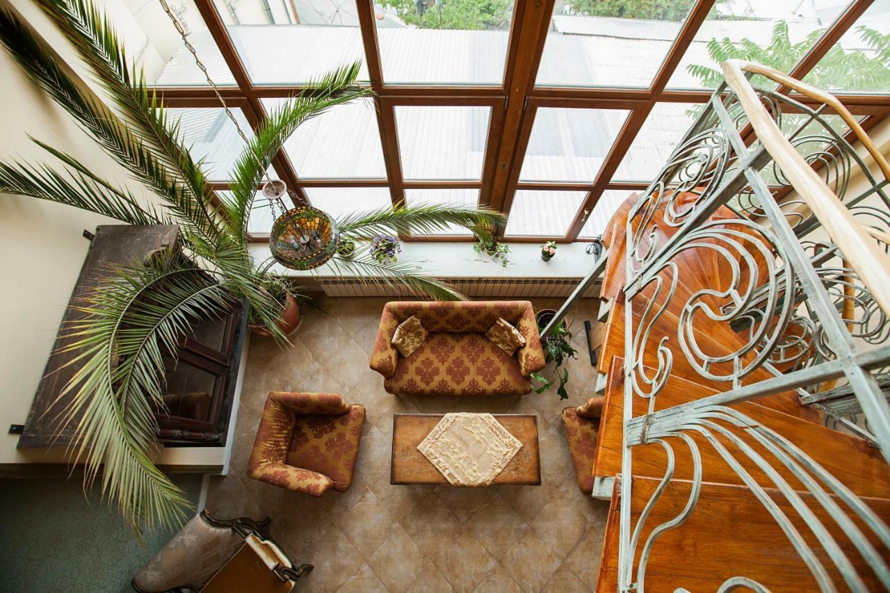 Caravan Villa Tbilissi Extérieur photo