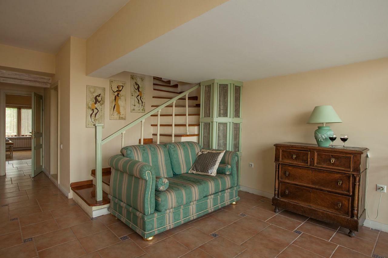 Caravan Villa Tbilissi Extérieur photo